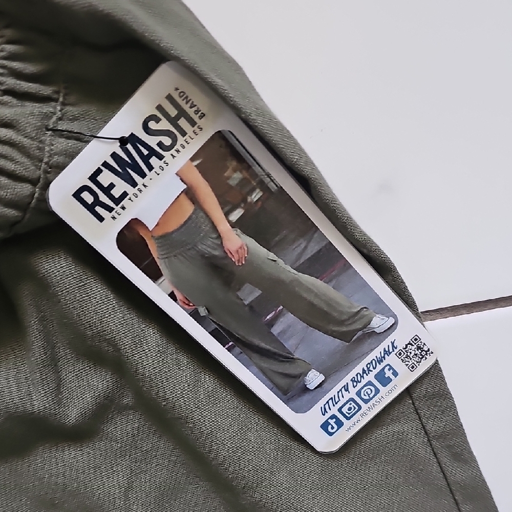 NWT Rewash Olive Green Wide Leg Cargo Pants Size Small - Picture 3 of 6